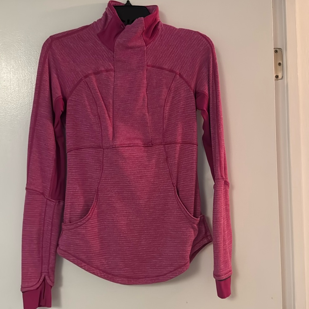 Lululemon Pink zip fitted top